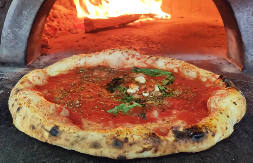 Pizza Marinara.